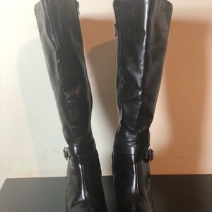 Black Knee-High Women's Boots